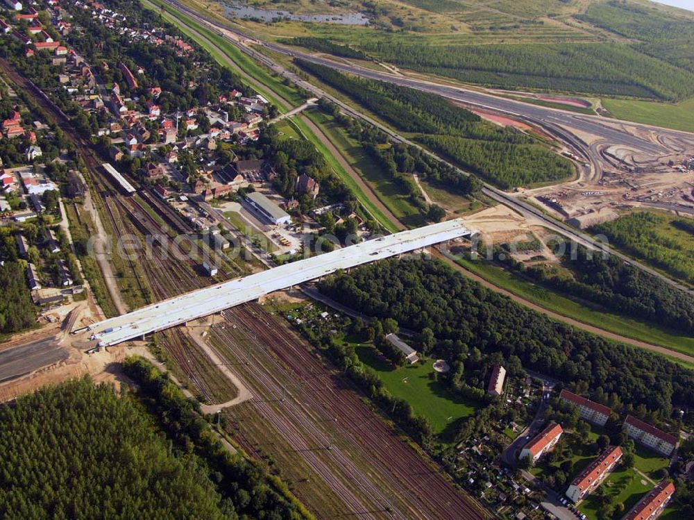 Böhlen from the bird's eye view: 27.08.2005 Böhlen; Bau eines Autobahnkreuzes auf der A14 bei Böhlen. Böhlen, unmittelbar in der Nähe der Großstadt Leipzig gelegen, ist eine liebenswerte Kleinstadt.