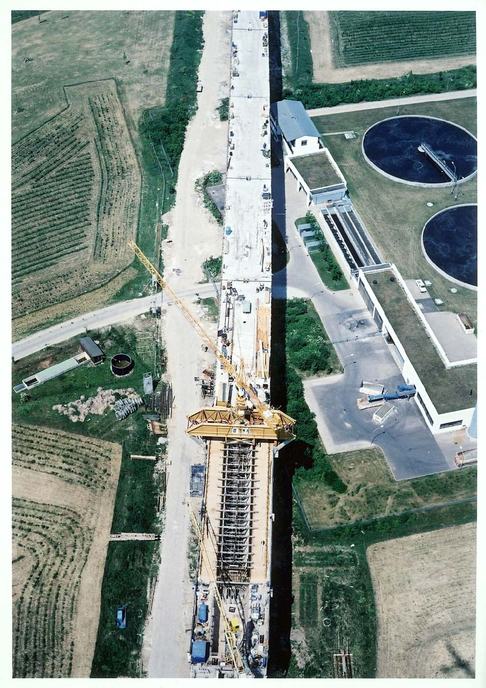 Erfurt from above - Bau des Autobahnkreuzes Erfurt - Süd.