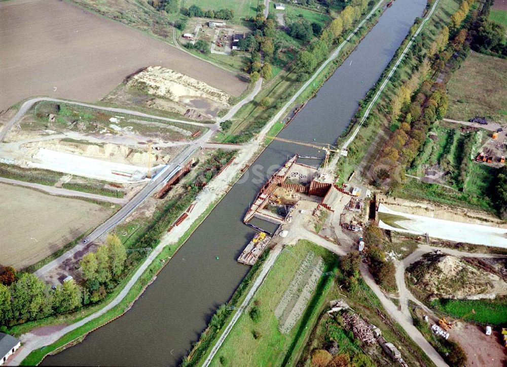 Jersleben from the bird's eye view: Bau der Autobahnunterführung am Mittellandkanal.