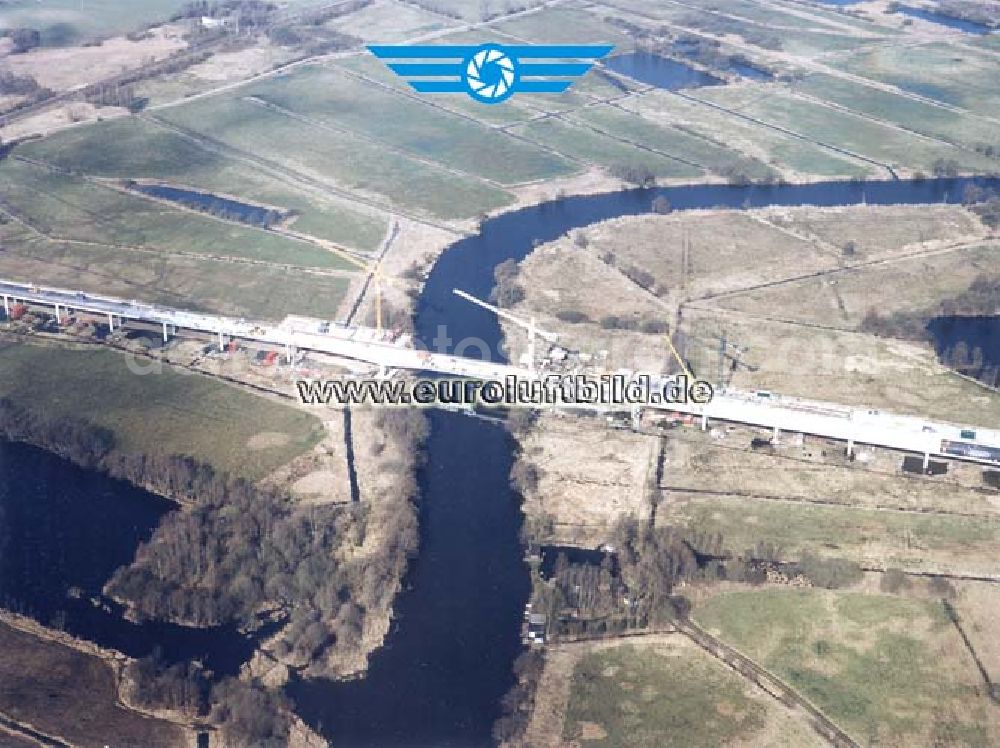 Aerial image Kavelsdorf /Mecklenburg-Vorpommern - Bau der A20 im Bereich der Warnowbrücke bei Kavelsdorf.