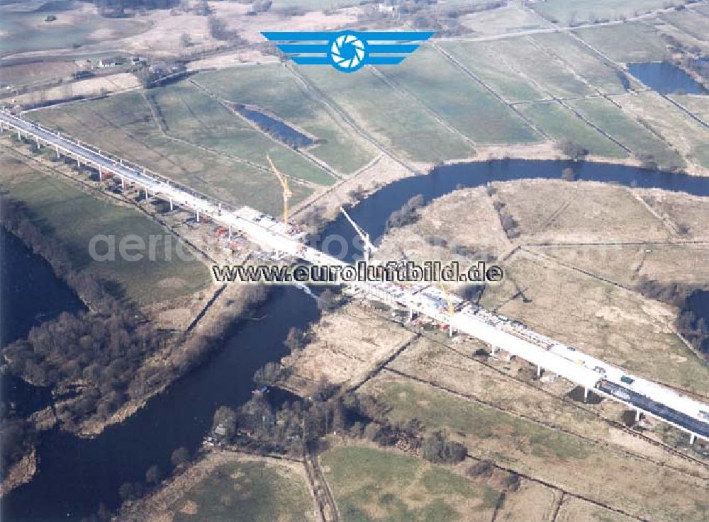 Aerial photograph Kavelsdorf /Mecklenburg-Vorpommern - Bau der A20 im Bereich der Warnowbrücke bei Kavelsdorf.