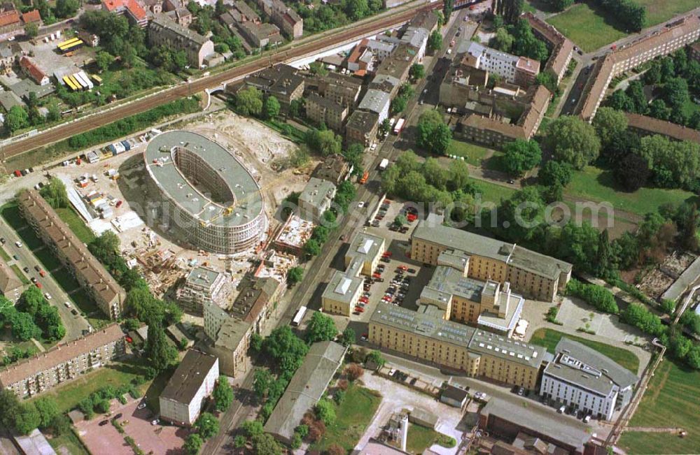 Aerial image Potsdam-Stadt - Bau des Büro- und Congreßzentrums Sanssouci in Potsdam.