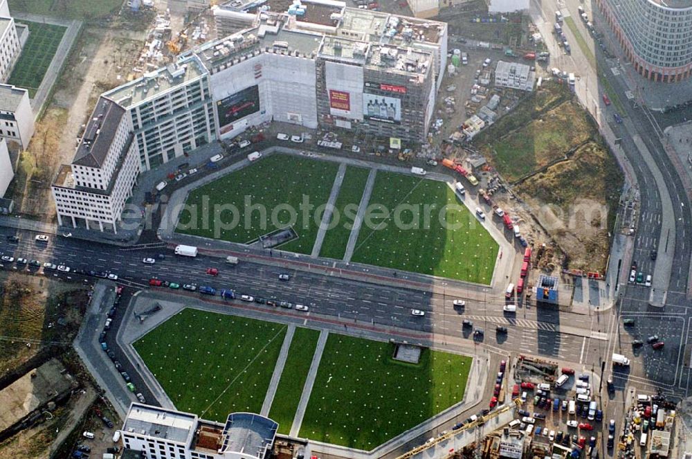 Berlin from the bird's eye view: Bau Büro- und Geschäftshaus am Leipziger PLatz