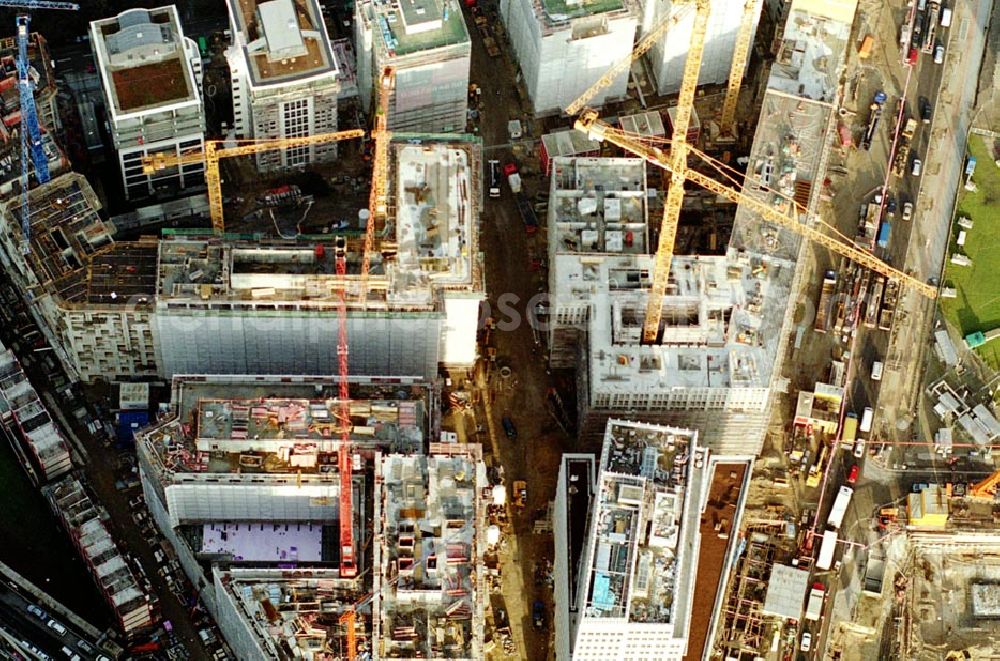 Aerial image Berlin - Tiergarten - Bau Büro- und Geschäftshaus am Potsdamer PLatz