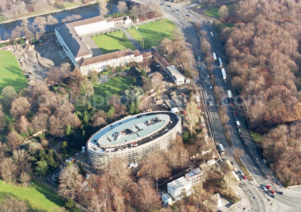 Berlin-Tiergarten from the bird's eye view: Bau des Bundespräsidialamtes in Berlin-Tiergarten