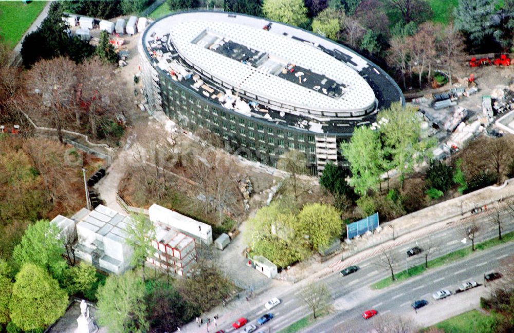 Berlin-Tiergarten from the bird's eye view: Bau des Bundespräsidialamtes in Berlin-Tiergarten.