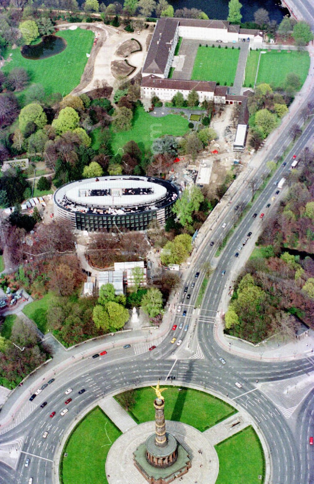 Aerial image Berlin-Tiergarten - Bau des Bundespräsidialamtes in Berlin-Tiergarten.