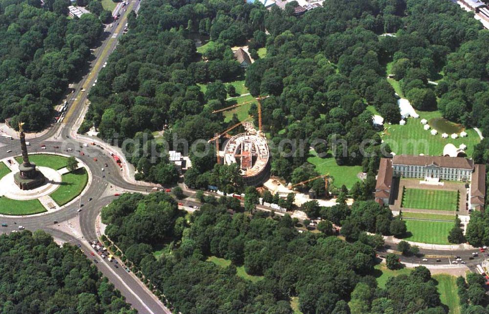 Berlin - Tiergarten from above - Bau des Bundespräsidialamtes im Berliner Tiergarten