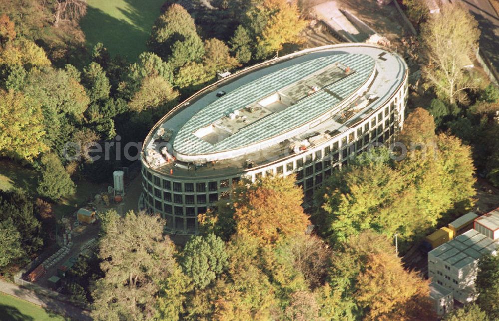 Aerial image Berlin - Tiergarten - Bau des Bundespräsidialamtes am Schloß Bellevue im Berliner Tiergarten.