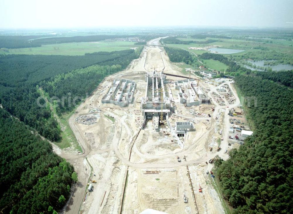 Aerial photograph Hohenwarthe - Bau der Doppelsparschleuse Hohenwarthe am Elbe-Havel-Kanal