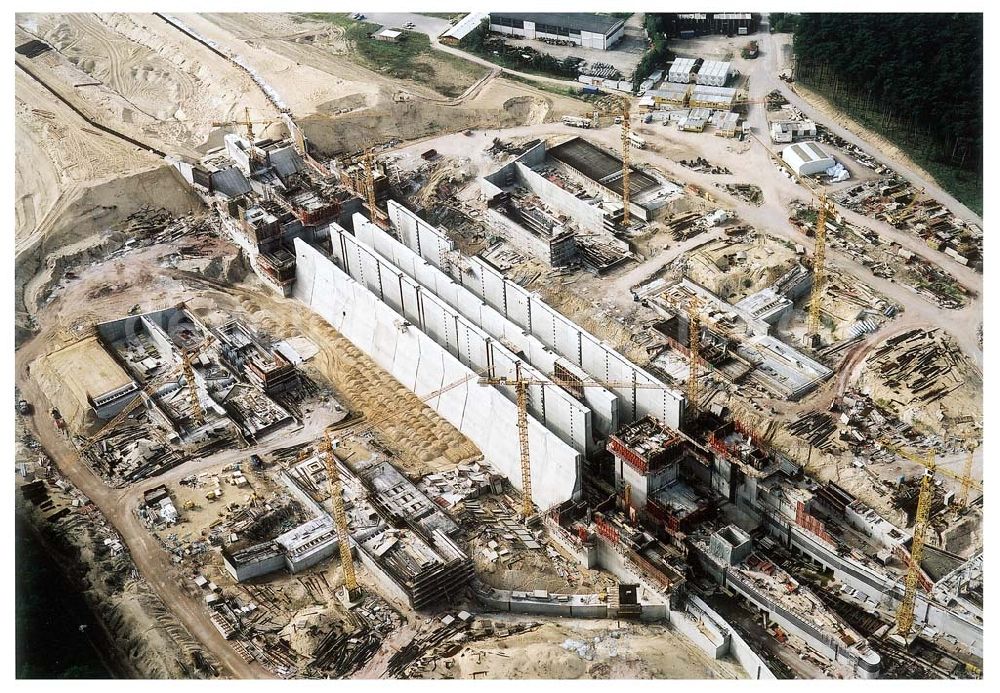 Hohenwarthe from above - Bau der Doppelsparschleuse Hohenwarthe am Wasserstraßenkreuz Magdeburg.