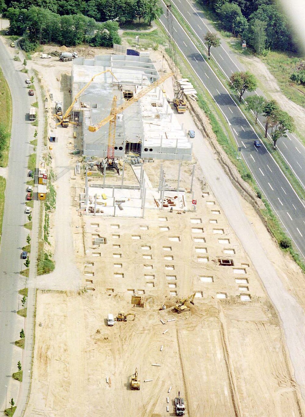 Aerial image Wustermark - Brandenburg - Bau des Factory-Outlet-Centers an der B5 bei Wustermark / Brandenburg.