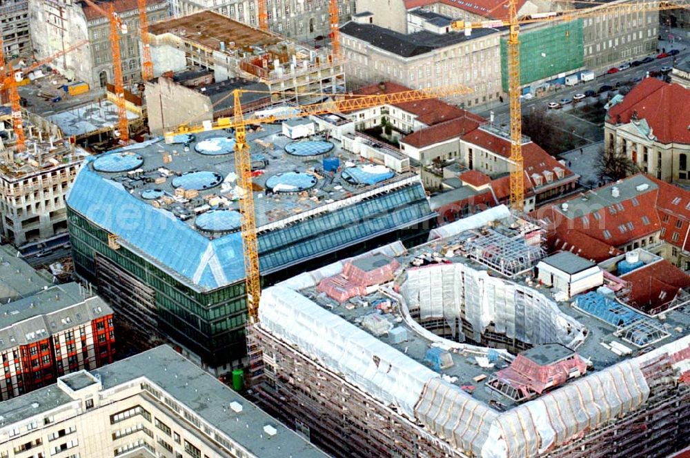 Berlin from above - 12.02.1995 Bau der Freidrichstadtpassagen