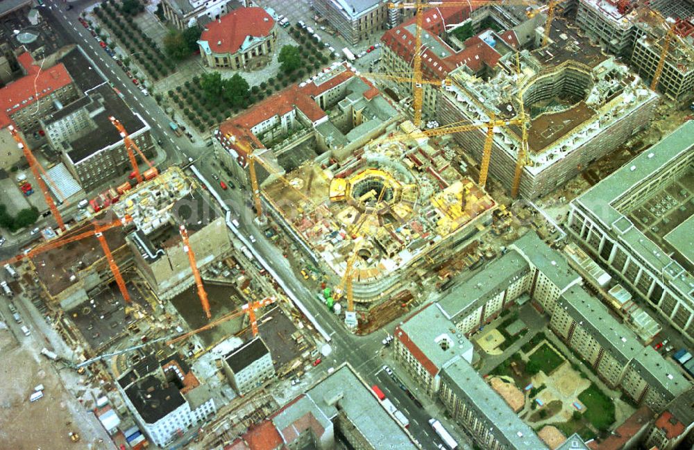 Aerial image Berlin - Bau der Friedrichstadtpassagen am Gendarmenmarkt in Berlin-Mitte.