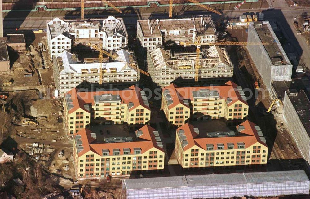 Berlin - Hohenschönhausen from above - Bau des GSG-Gewerbezentrum an der Plauener Straße / Marzahner Straße in Berlin-Hohenschönhausen.