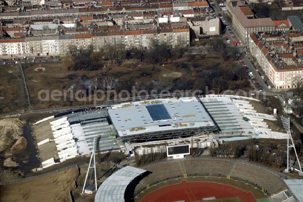 Berlin - Prenzlauerberg from above - Bau des Jahn-Sport-Parks in Berlin - Prenzlauerberg in 1995