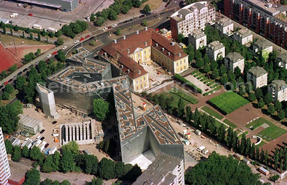 Berlin-Kreuzberg from above - Bau des Jüdischen Museums an der Lindenstraße.