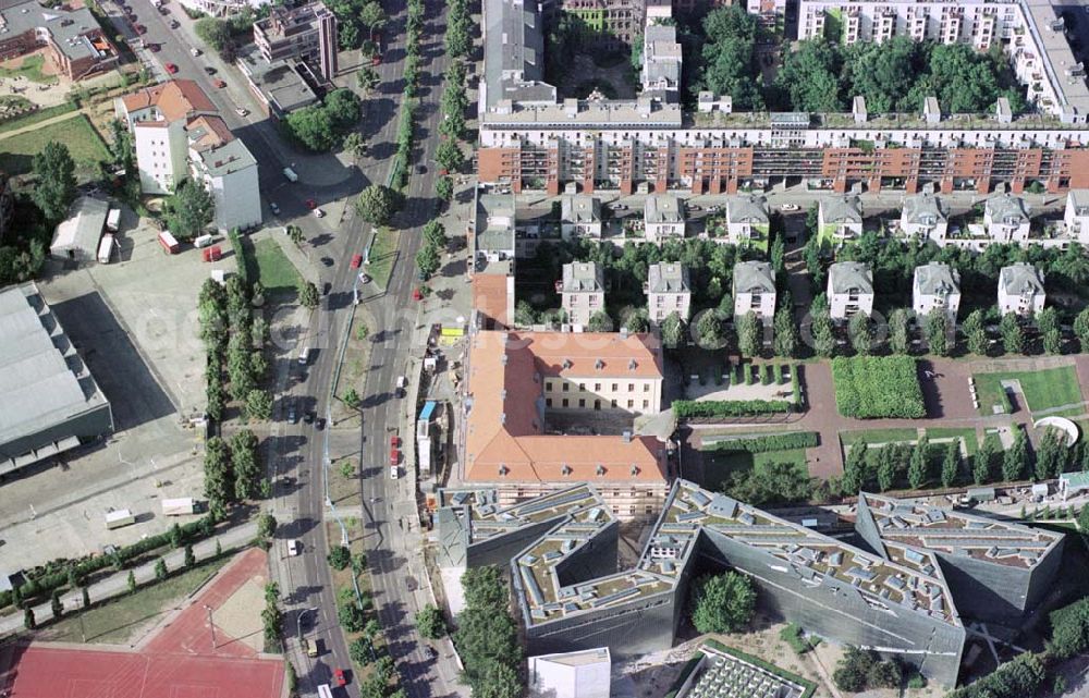 Berlin - Kreuzberg from above - Bau des Jüdischen Museums an der Lindenstraße in Berlin-Kreuzberg.