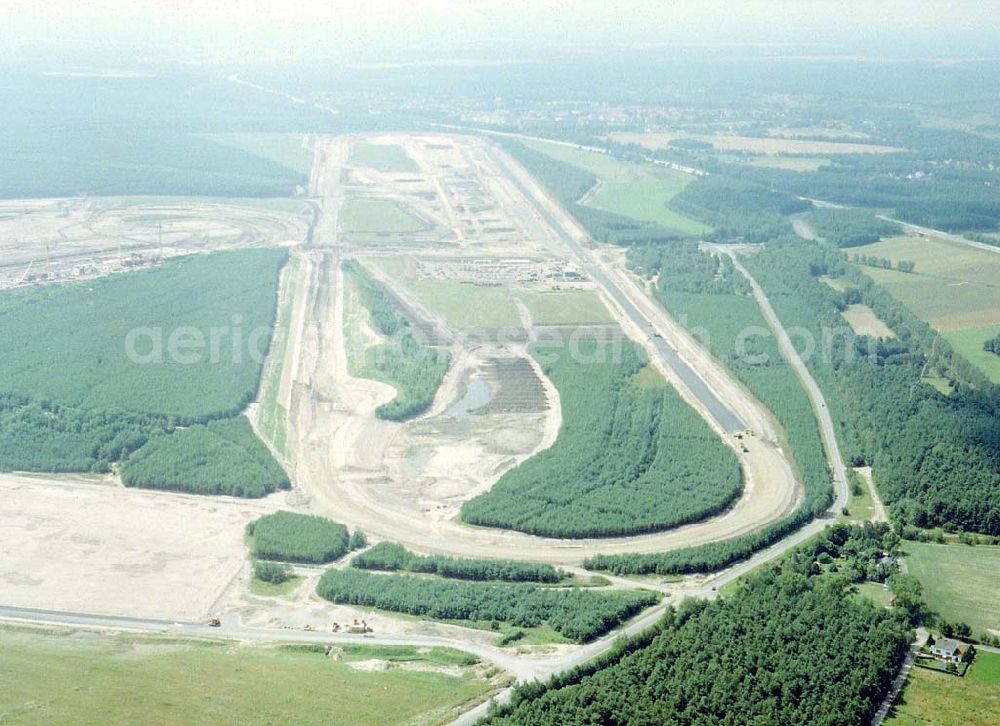 Aerial photograph Klettwitz bei Schwarzheide / Brandenburg - Bau des Lausitzringes an der Autobahn Berlin - Dresden bei Klettwitz in Brandenburg.