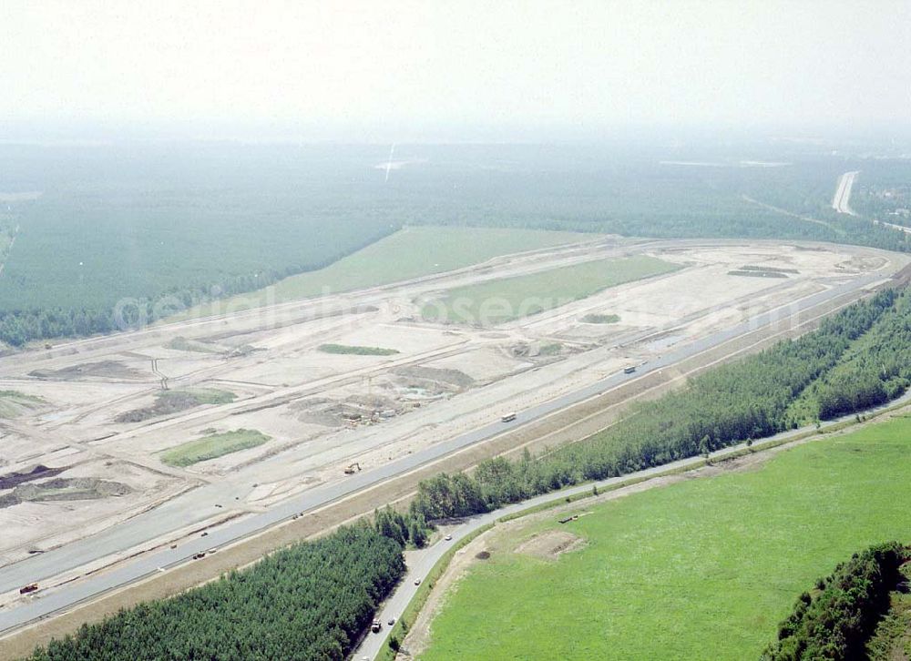 Klettwitz bei Schwarzheide / Brandenburg from the bird's eye view: Bau des Lausitzringes an der Autobahn Berlin - Dresden bei Klettwitz in Brandenburg.