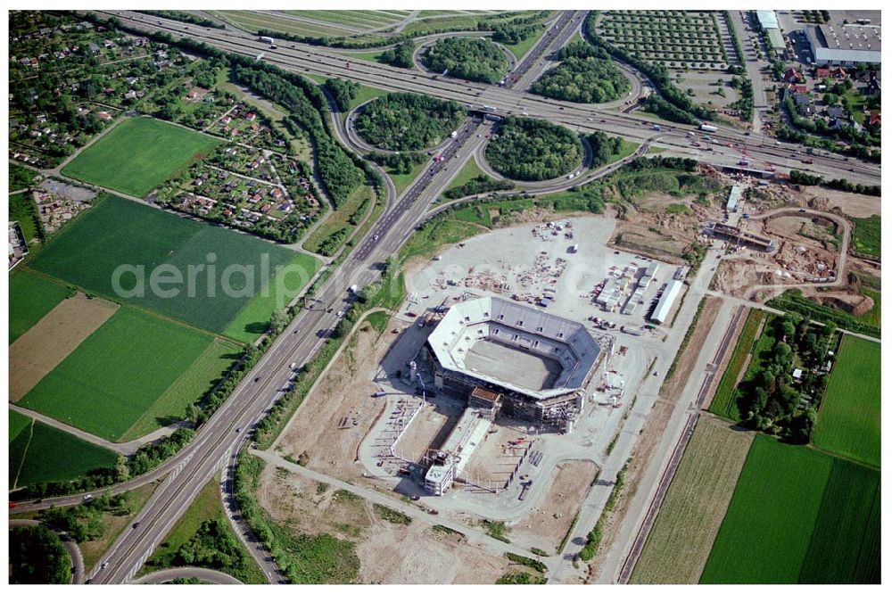 Aerial image Mannheim - 27.05.04 Mannheim, Blick auf die Baustelle der Mannheim Arena am Flughafen Mannheim. MANNHEIM ARENA®,Besitzgesellschaft mbH & Co. KG | Verwaltungsstelle Bergheimerstraße 89/1; 69115 Heidelberg,Tel.: +49 (0) 62 21 - 4 32 06 - 0,Fax: +49 (0) 62 21 - 4 32 06 - 32,E-Mail: info@mannheim-arena.de, Ansprechpartner Matthias Fries, Die neue Mannheimer Arena trägt künftig den Namen „SAP-Arena“. Einen entsprechenden Vertrag mit zehnjähriger Laufzeit unterzeichneten die „Arena Mannheim Besitzgesellschaft mbH“