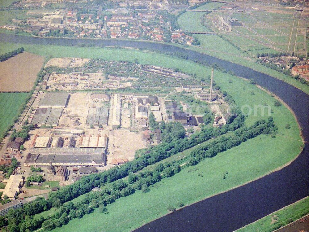 Dresden / Sachs. from above - Bau der Neue Messe - ein Projekt der HVB-Immobilien AG auf dem Ostragehege (Gelände des Alten Schlachthofes) in Dresden. Generalunternehmer: HOCHTIEF AG.