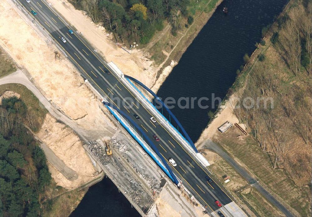 Aerial image Potsdam-Drewitz - Bau der neuen Teltowkanalbrücken auf der Autobahn zum Kreuz Michendorf.