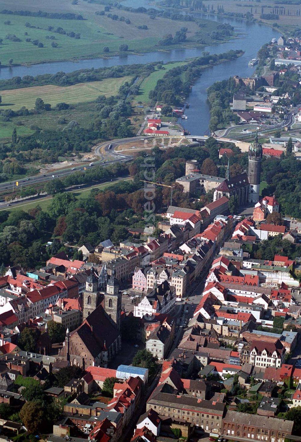 Aerial photograph Wittenberg (Sachsen-Anhalt) - Bau der Ortsumgehungsstraße B2 / B 187 südöstlich in Wittenberg an der Elbe. Projektsteuerung: Schüßler-Plan Ingenieurgesellschaft für Bau- und Verkehrswegeplanung mbH.