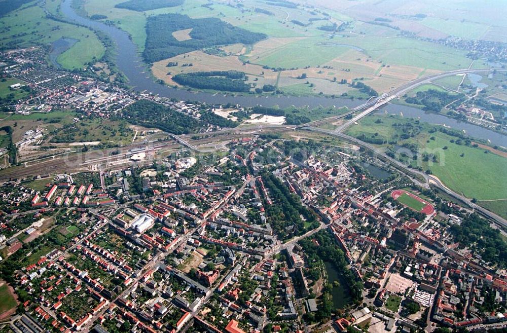 Wittenberg (Sachsen-Anhalt) from the bird's eye view: Bau der Ortsumgehungsstraße B2 / B 187 südöstlich in Wittenberg an der Elbe. Projektsteuerung: Schüßler-Plan Ingenieurgesellschaft für Bau- und Verkehrswegeplanung mbH.