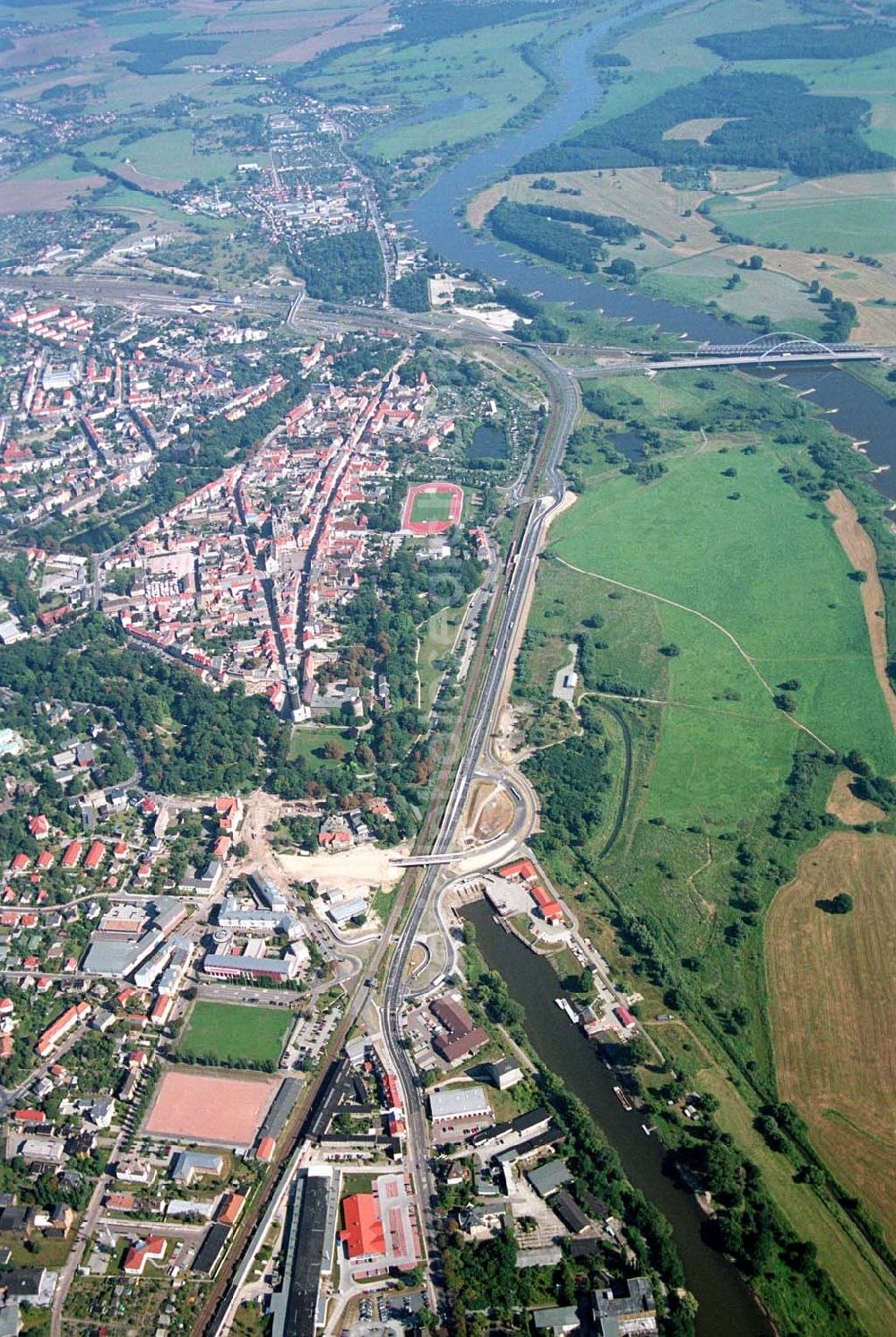 Aerial image Wittenberg (Sachsen-Anhalt) - Bau der Ortsumgehungsstraße B2 / B 187 südöstlich in Wittenberg an der Elbe. Projektsteuerung: Schüßler-Plan Ingenieurgesellschaft für Bau- und Verkehrswegeplanung mbH.