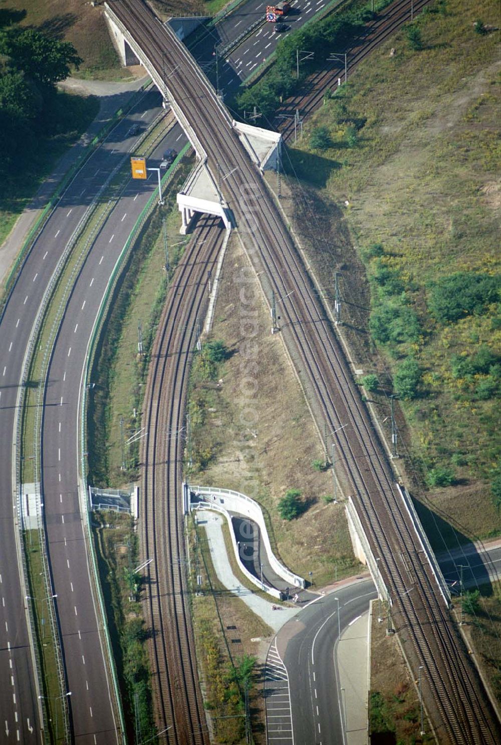 Wittenberg (Sachsen-Anhalt) from above - Bau der Ortsumgehungsstraße B2 / B 187 südöstlich in Wittenberg an der Elbe. Projektsteuerung: Schüßler-Plan Ingenieurgesellschaft für Bau- und Verkehrswegeplanung mbH.