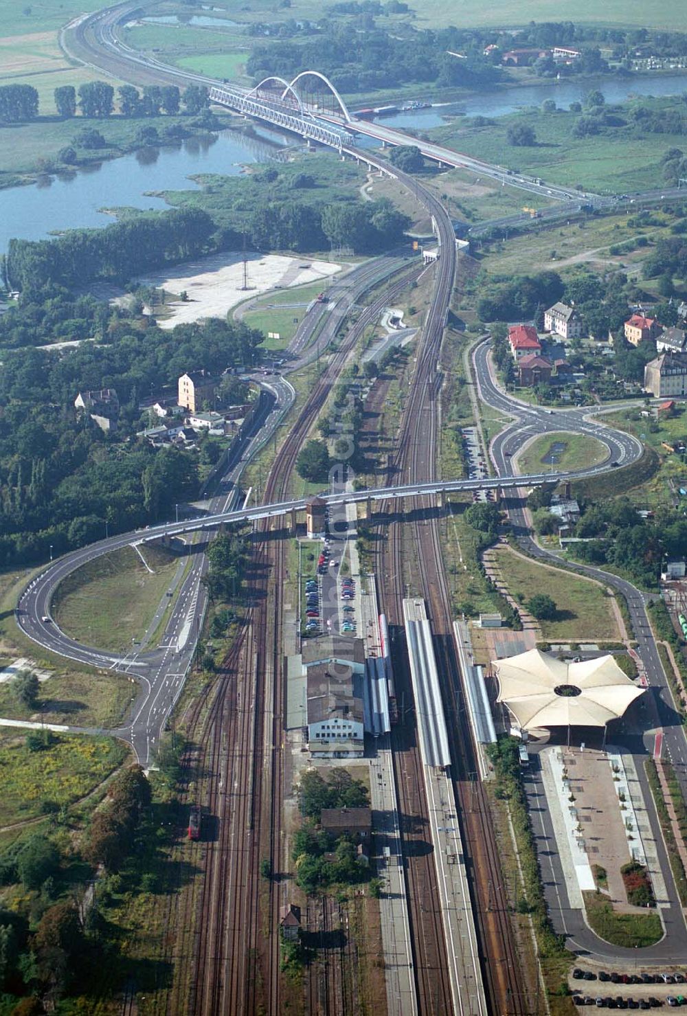 Aerial image Wittenberg (Sachsen-Anhalt) - Bau der Ortsumgehungsstraße B2 / B 187 südöstlich in Wittenberg an der Elbe. Projektsteuerung: Schüßler-Plan Ingenieurgesellschaft für Bau- und Verkehrswegeplanung mbH.