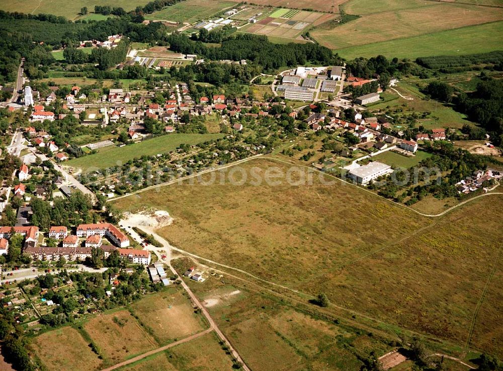 Großbeeren / BRB from the bird's eye view: Bau- und Planungsgelände der MÜBAU an der Genshagener Straße in Großbeeren / Brandenburg.