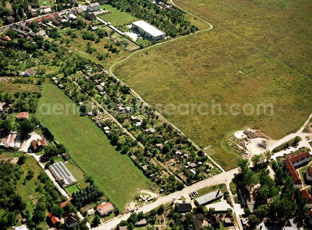 Großbeeren / BRB from above - Bau- und Planungsgelände der MÜBAU an der Genshagener Straße in Großbeeren / Brandenburg.