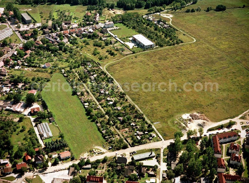 Großbeeren / BRB from the bird's eye view: Bau- und Planungsgelände der MÜBAU an der Genshagener Straße in Großbeeren / Brandenburg.