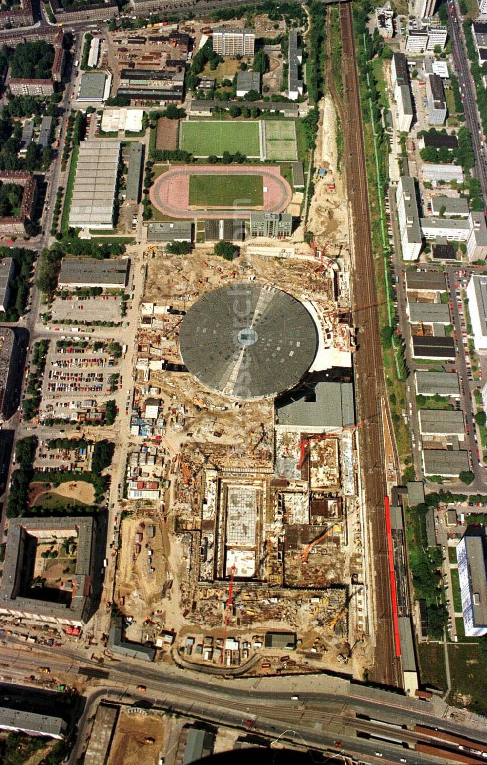 Berlin from the bird's eye view: Bau Radsporthalle Landsberger Allee