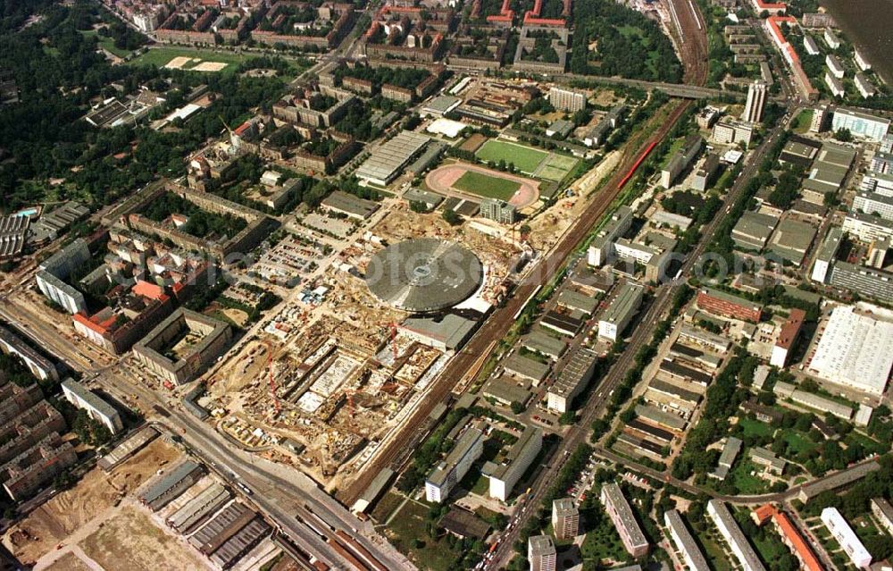 Berlin from the bird's eye view: Bau Radsporthalle Landsberger Allee