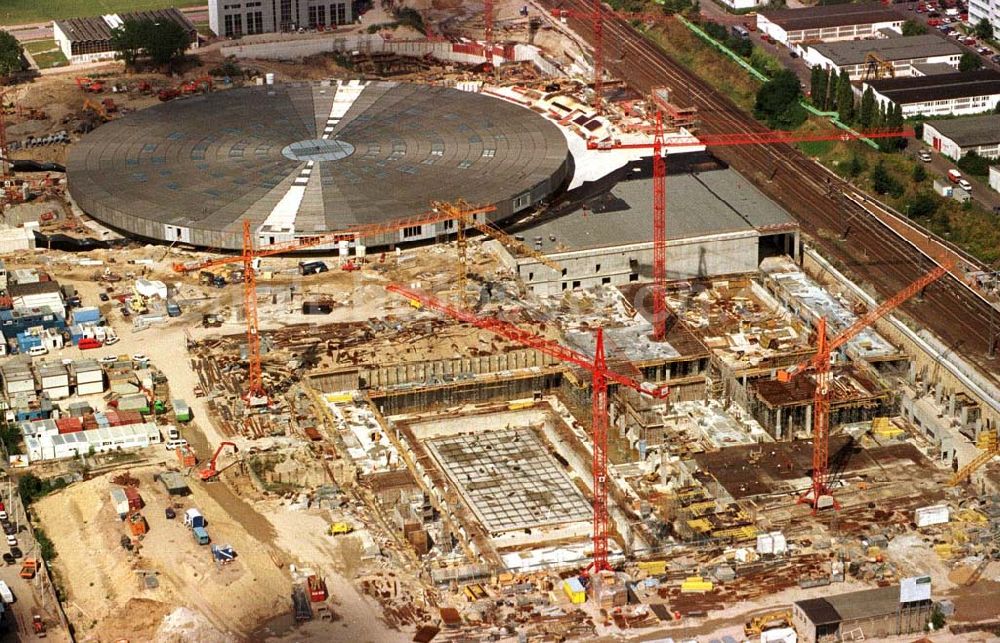 Aerial photograph Berlin - Bau Radsporthalle Landsberger Allee