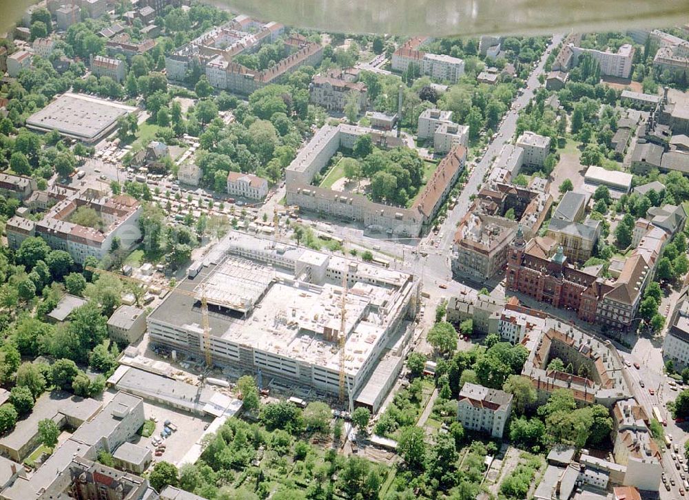 Berlin - Pankow from the bird's eye view: Bau des Rathauscenters Pankow am Rathaus Berlin-Pankow durch die FUNDUS-Gruppe Köln.