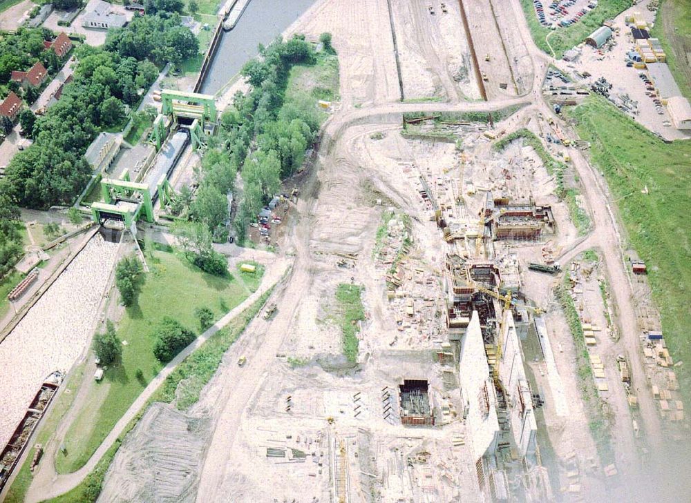 Aerial image Rothensee / Sachsen - Anhalt - Bau der Schleuse Rothensee am Schiffshebewerk Rothensee am Wasserstraßenkreuz Magdeburg.