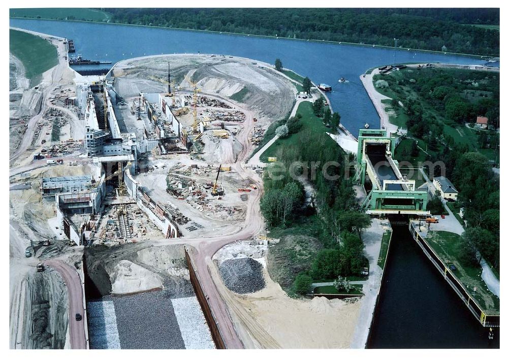 Rothensee from the bird's eye view: Bau der Schleuse Rothensee am Schiffshebewerk Rothensee am Wasserstraßenkreuz Magdeburg.