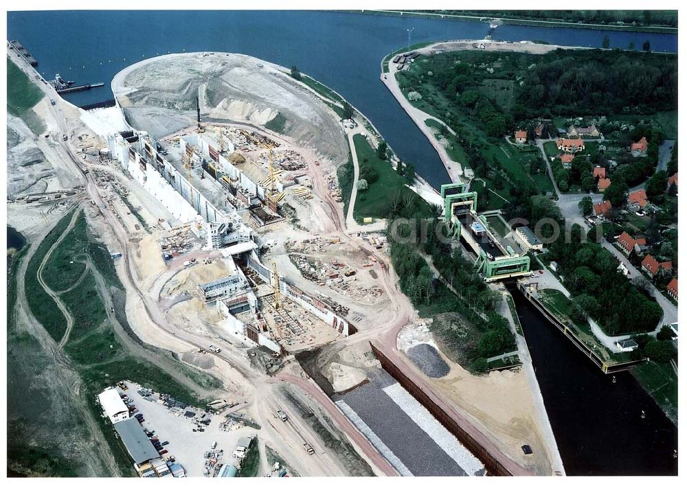 Aerial photograph Rothensee - Bau der Schleuse Rothensee am Schiffshebewerk Rothensee am Wasserstraßenkreuz Magdeburg.