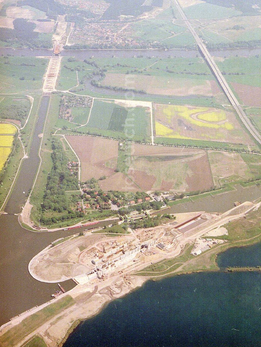 Aerial image Rothensee - Bau der Schleuse Rothensee am Schiffshebewerk Rothensee am Wasserstraßenkreuz Magdeburg.