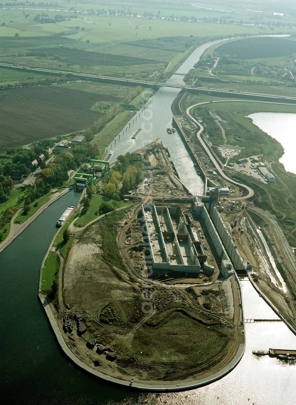 Aerial image Rothensee - Bau der Schleuse Rothensee am Schiffshebewerk Rothensee am Wasserstraßenkreuz Magdeburg.