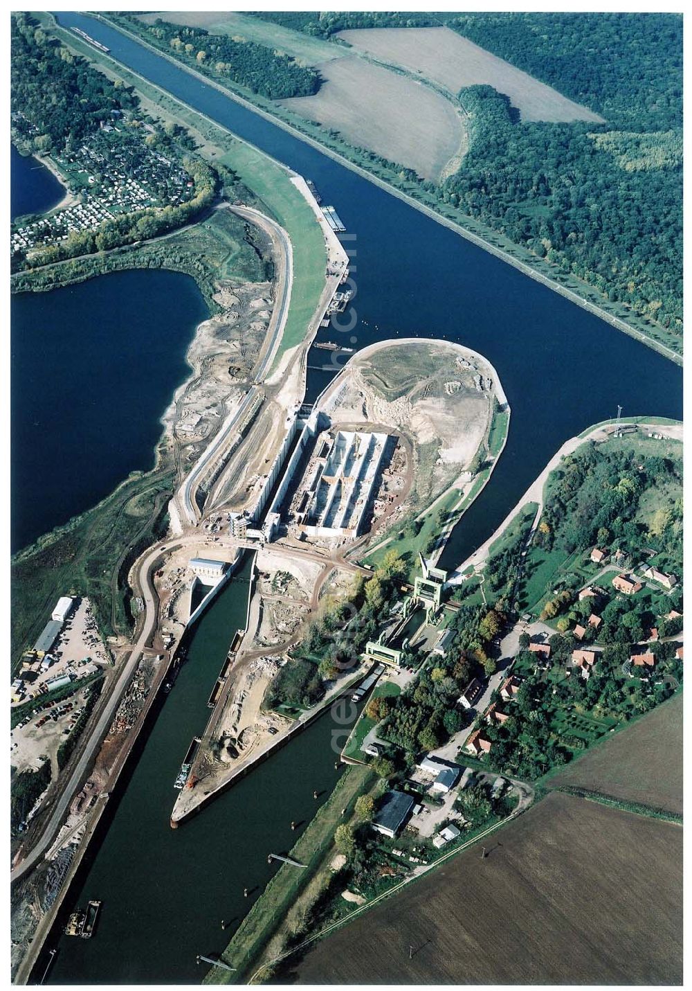 Aerial image Rothensee - Bau der Schleuse Rothensee am Schiffshebewerk Rothensee am Wasserstraßenkreuz Magdeburg.