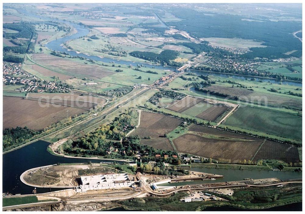 Rothensee from the bird's eye view: Bau der Schleuse Rothensee am Schiffshebewerk Rothensee am Wasserstraßenkreuz Magdeburg.