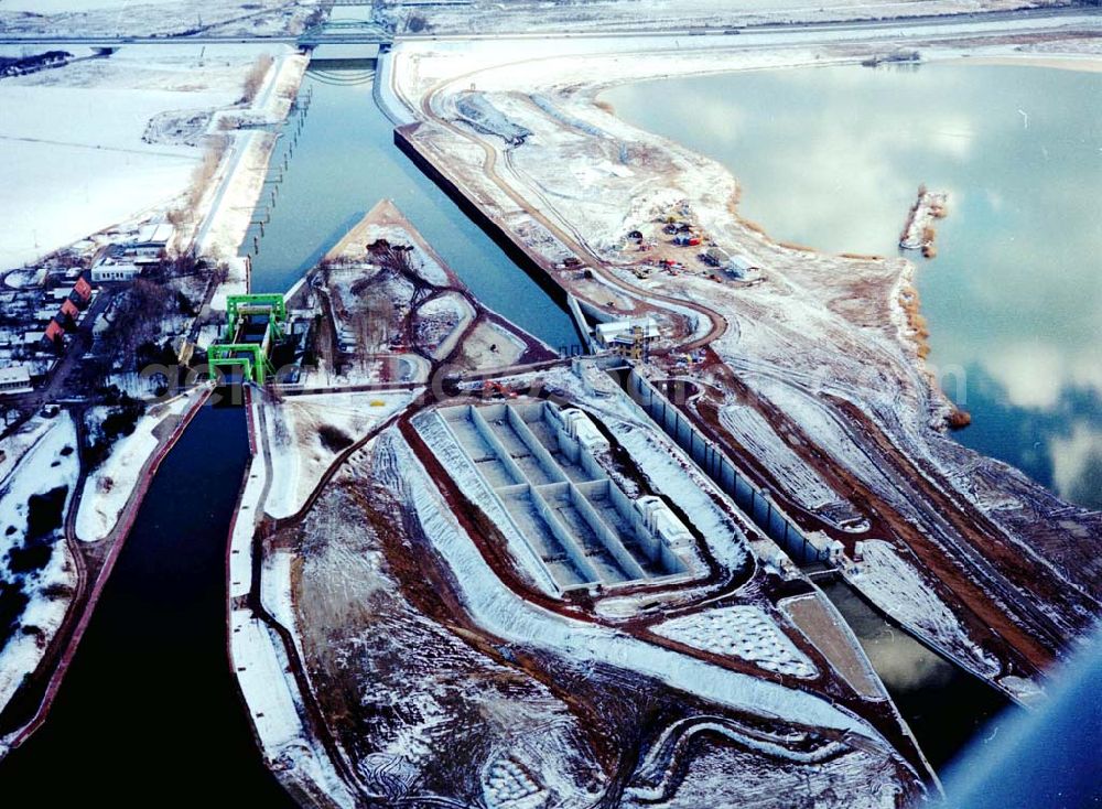 Rothensee from above - Bau der Schleuse Rothensee am Schiffshebewerk Rotrhensee am Wasserstraßenkreuz Magdeburg.