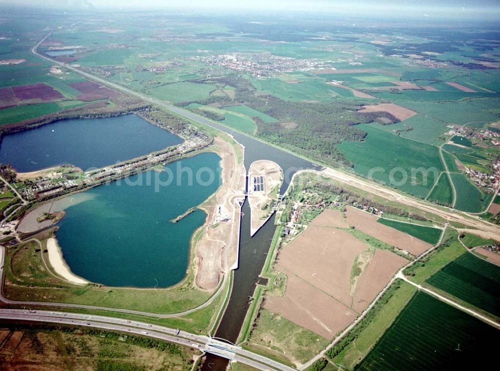 Rothensee from the bird's eye view: Bau der Schleuse Rothensee am Schiffshebewerk Rotrhensee am Wasserstraßenkreuz Magdeburg.