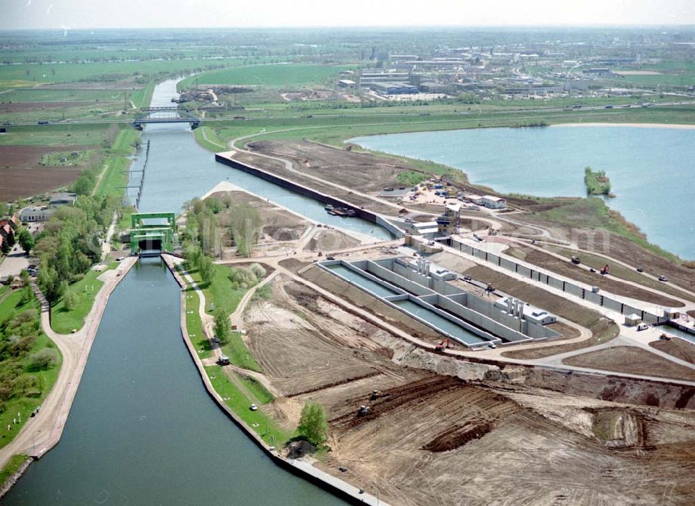 Aerial image Rothensee - Bau der Schleuse Rothensee am Schiffshebewerk Rotrhensee am Wasserstraßenkreuz Magdeburg.