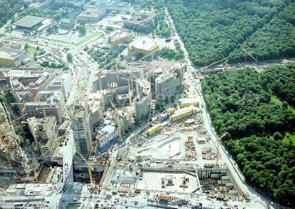 Berlin - Tiergarten from the bird's eye view: Bau des SONY-Centers am Potsdamer Platz in Berlin-Tiergarten